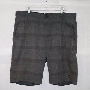 Gotcha Hybrid Gray Black Plaid flat front Shorts quick drying Mens 40